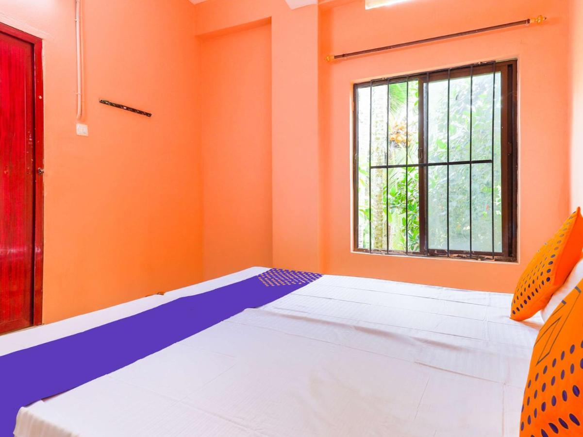 Panmana Oyo New Mubarak Tourist Home מראה חיצוני תמונה